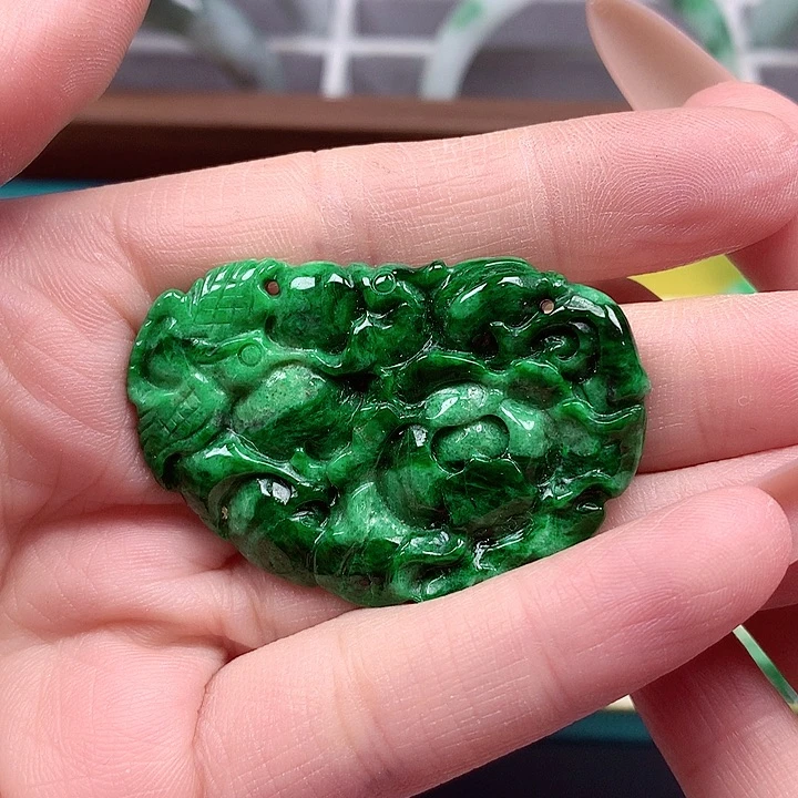 翡翠未镶嵌颈饰翡翠