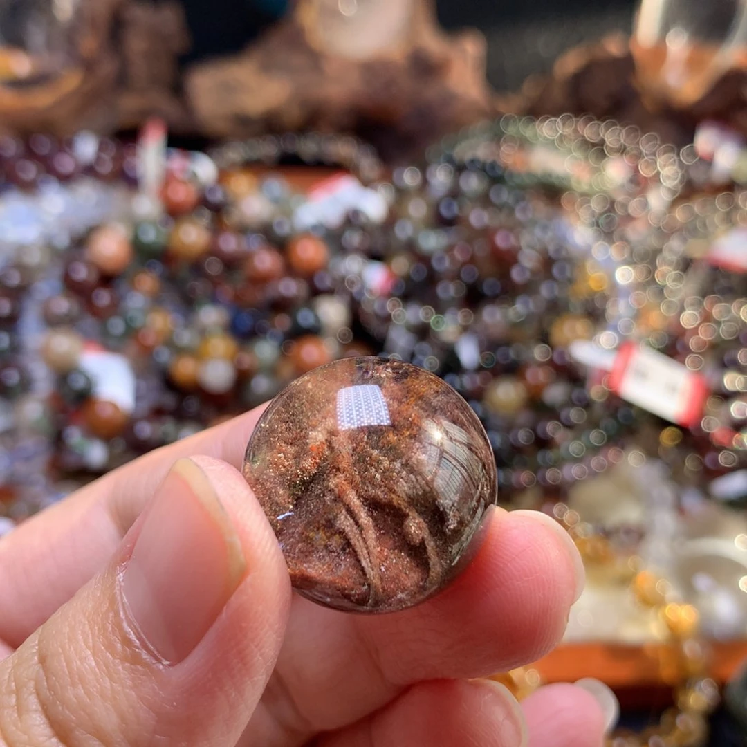 水晶摆件未镶嵌啦