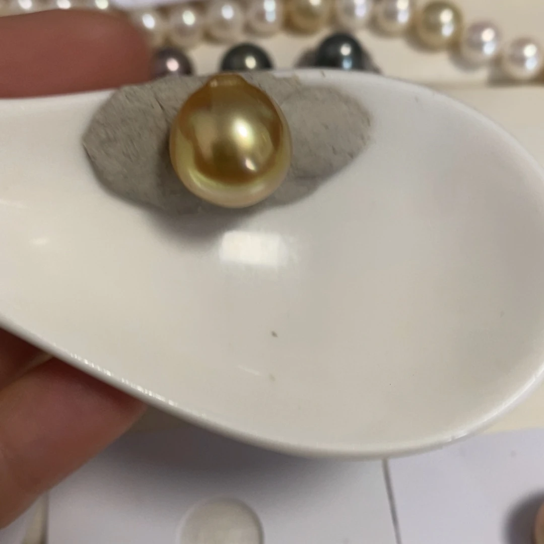 合金海水珍珠颈饰