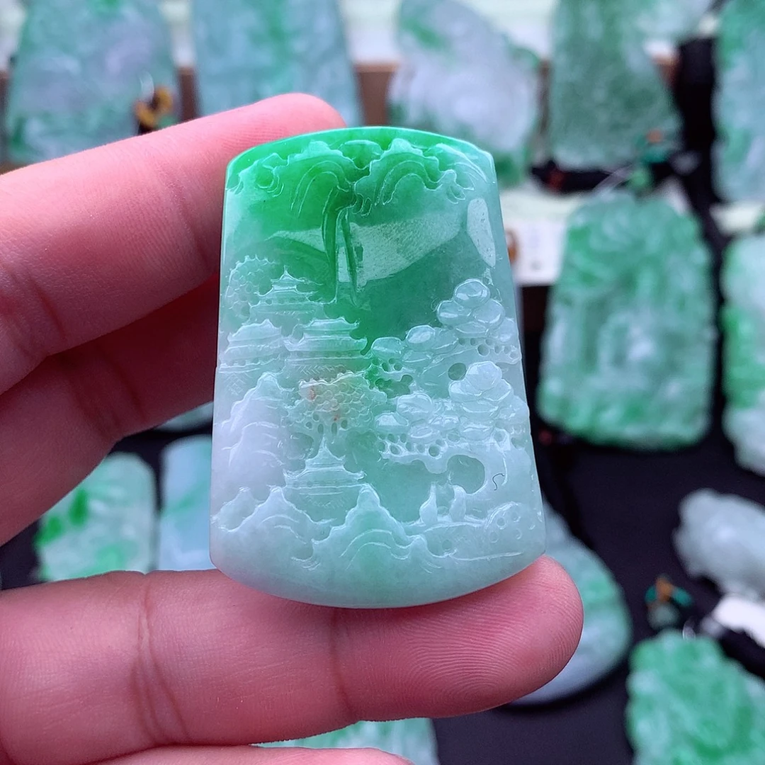 吊坠(不含链)未镶嵌翡翠