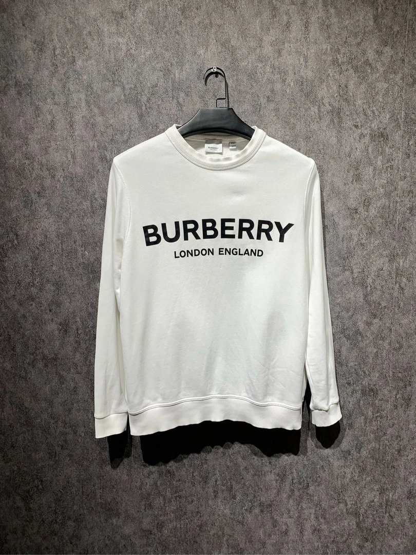 99新  【Burberry】胸前logo标语卫衣/M码/Y10673644