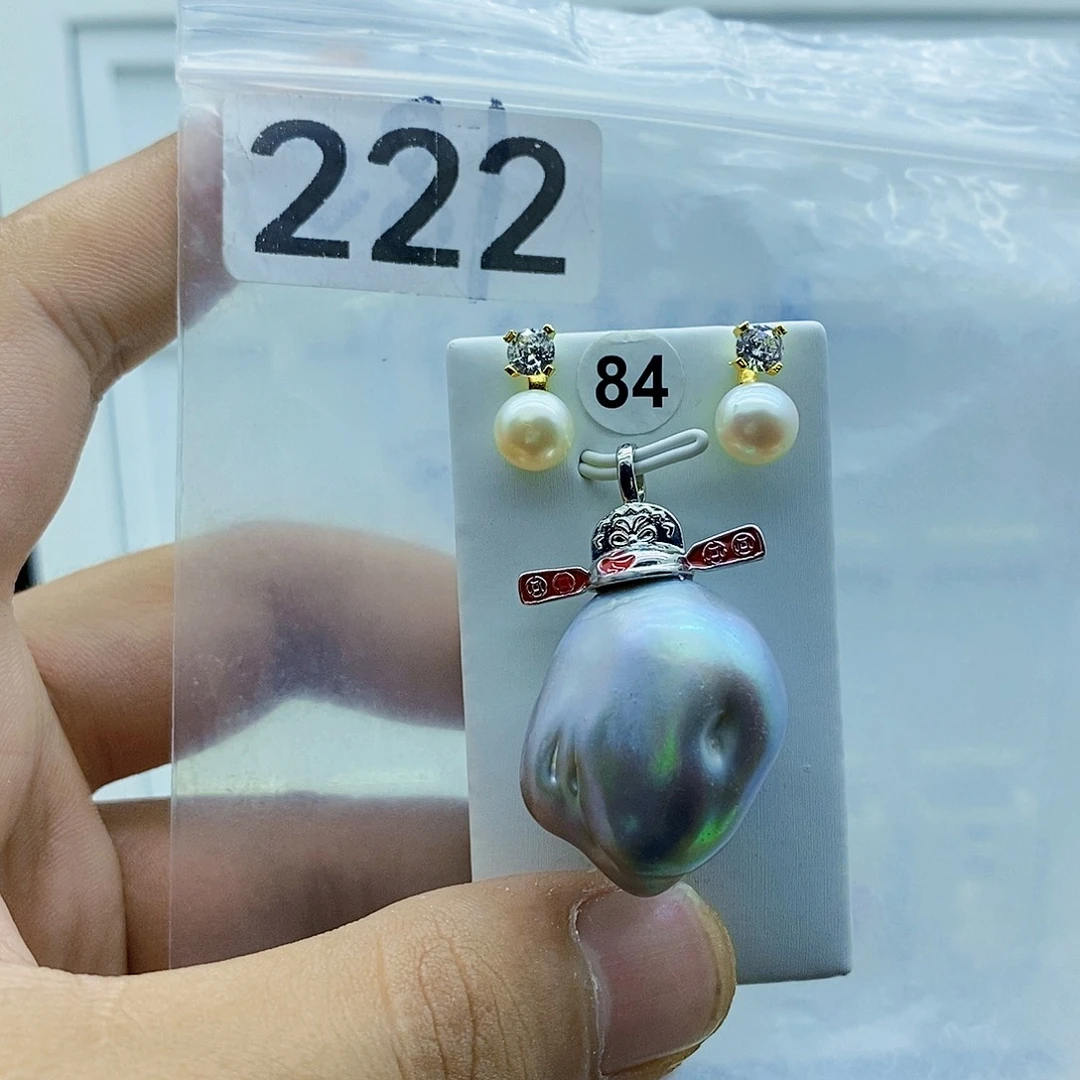 合金淡水珍珠颈饰