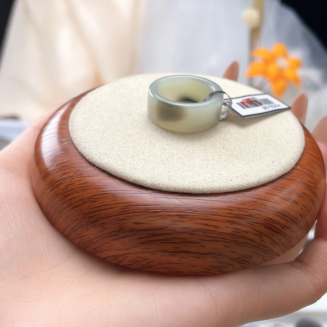 和田玉未镶嵌戒指青花原切18.0v33