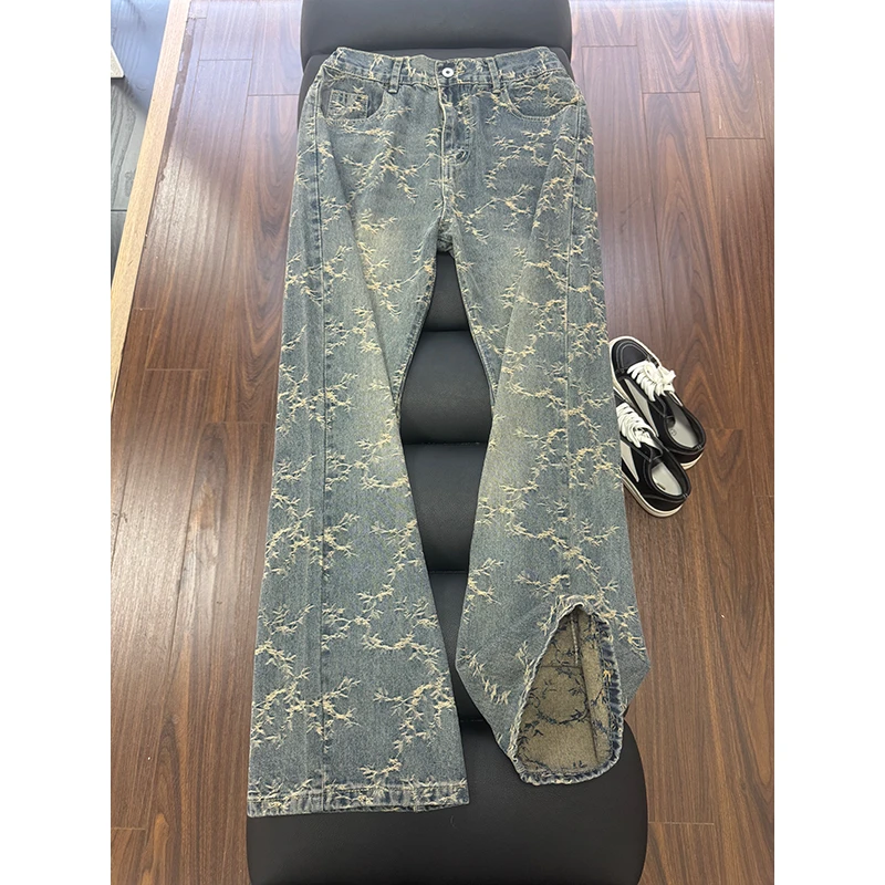 浅蓝色水洗提花牛仔裤男女款窄版修身微喇叭裤子高级感显瘦直筒裤