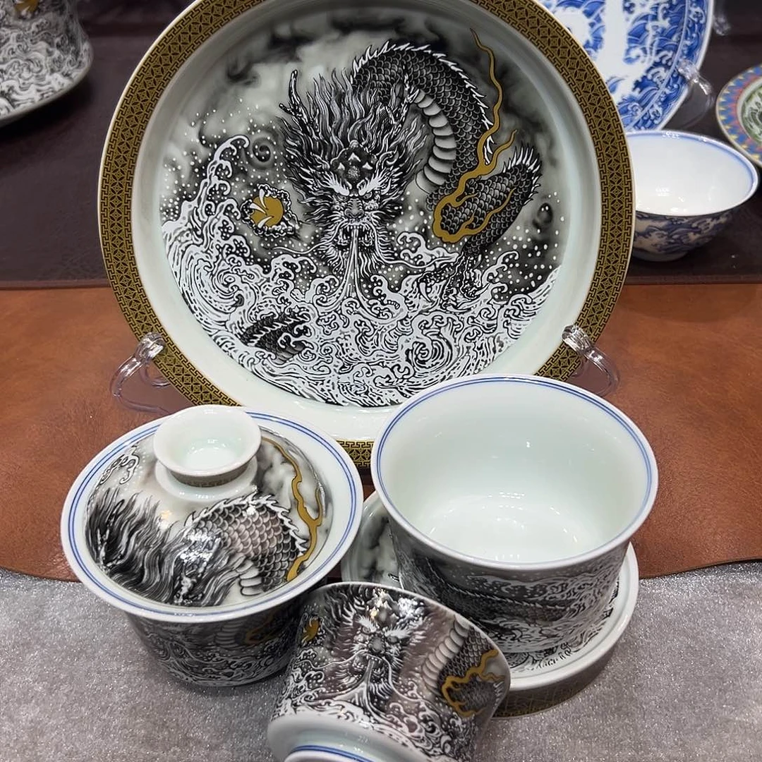 摆件师傅发信息哥哥c吃吃吃纯纯粹粹发