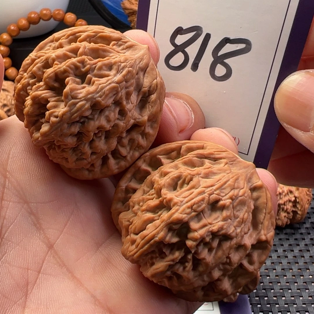 文玩核桃把件全品麦穗虎头43尺寸818号