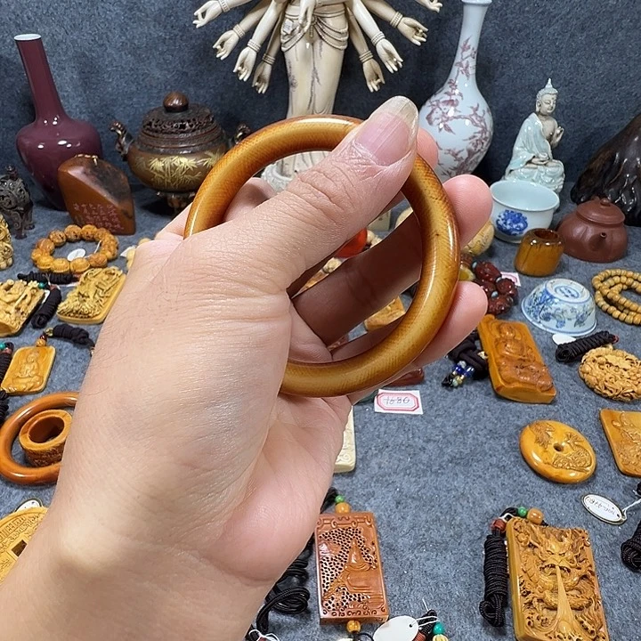 用***2家居饰品 手镯一件