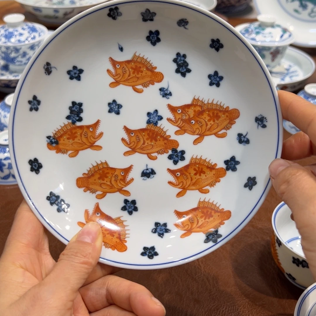 青花钒红鳜鱼壶承16厘米