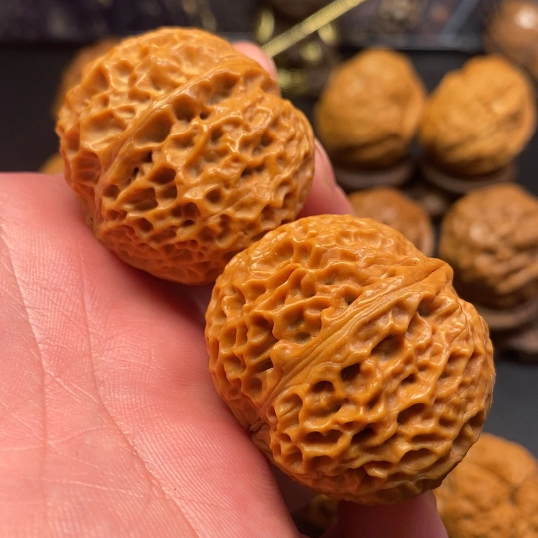 把件文玩核桃满天星