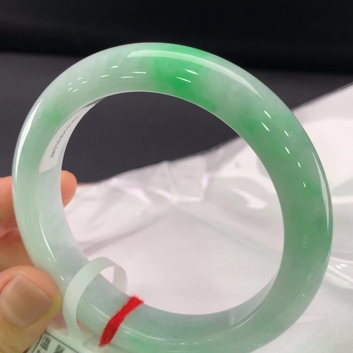 翡翠手镯未镶嵌正圈59