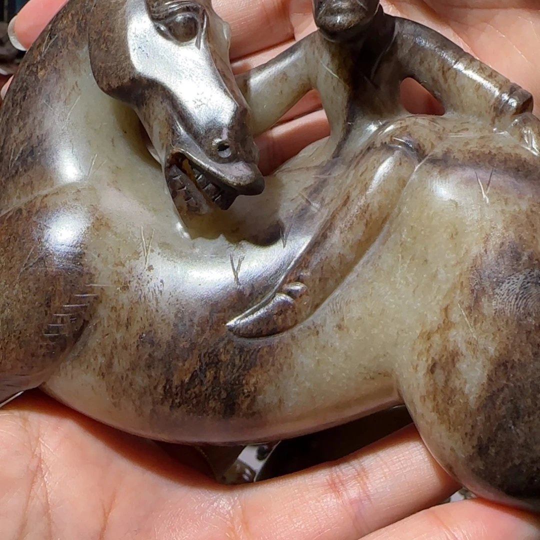 雨***禾和田玉未镶嵌挂件