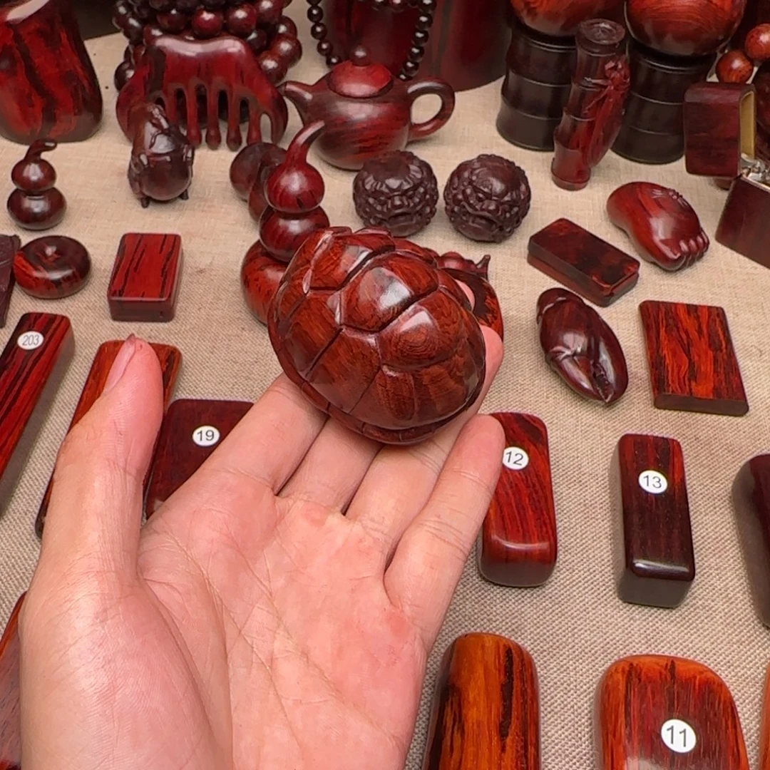 星****檀香紫檀（小叶紫檀）