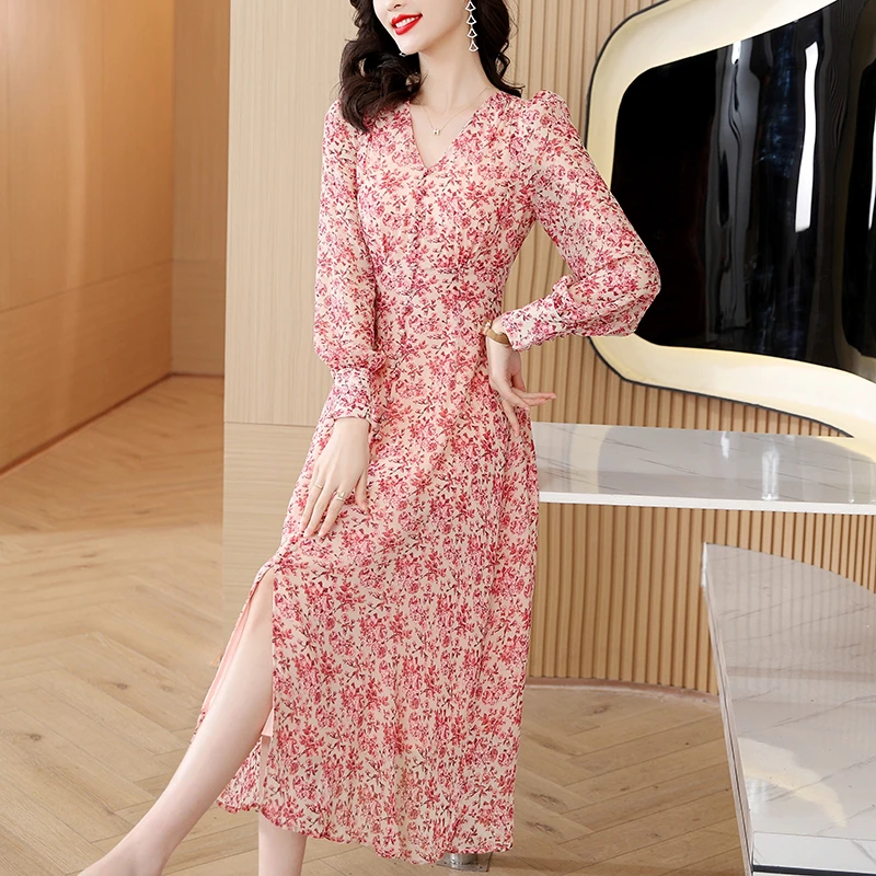 8101 轻奢大牌粉气质收腰高级感小众连衣裙2025早春新款显瘦长裙