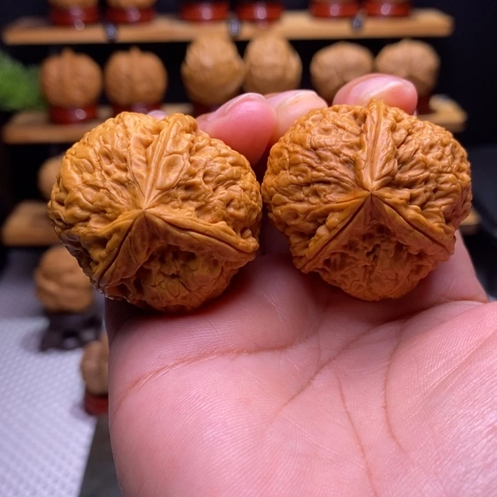 核桃云铁金鼎三棱45号