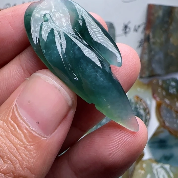 定制翡翠未镶嵌不包工