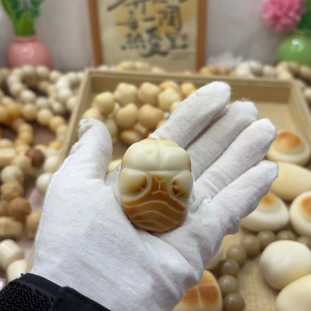 菩提根/象牙果吊坠牙果瑕疵猪蹄把件899