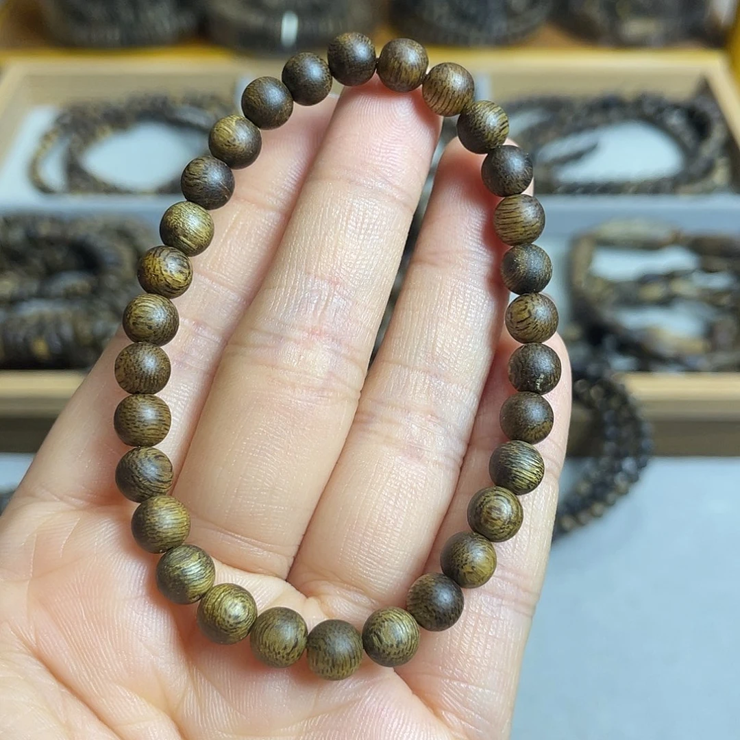 沉香碎屑沉香棋楠沉香老料单圈6mm花香蜜香