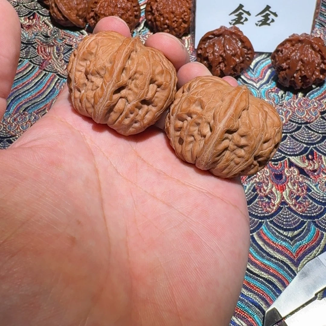 把件核桃716平谷元宝，尺寸36 41 33.5