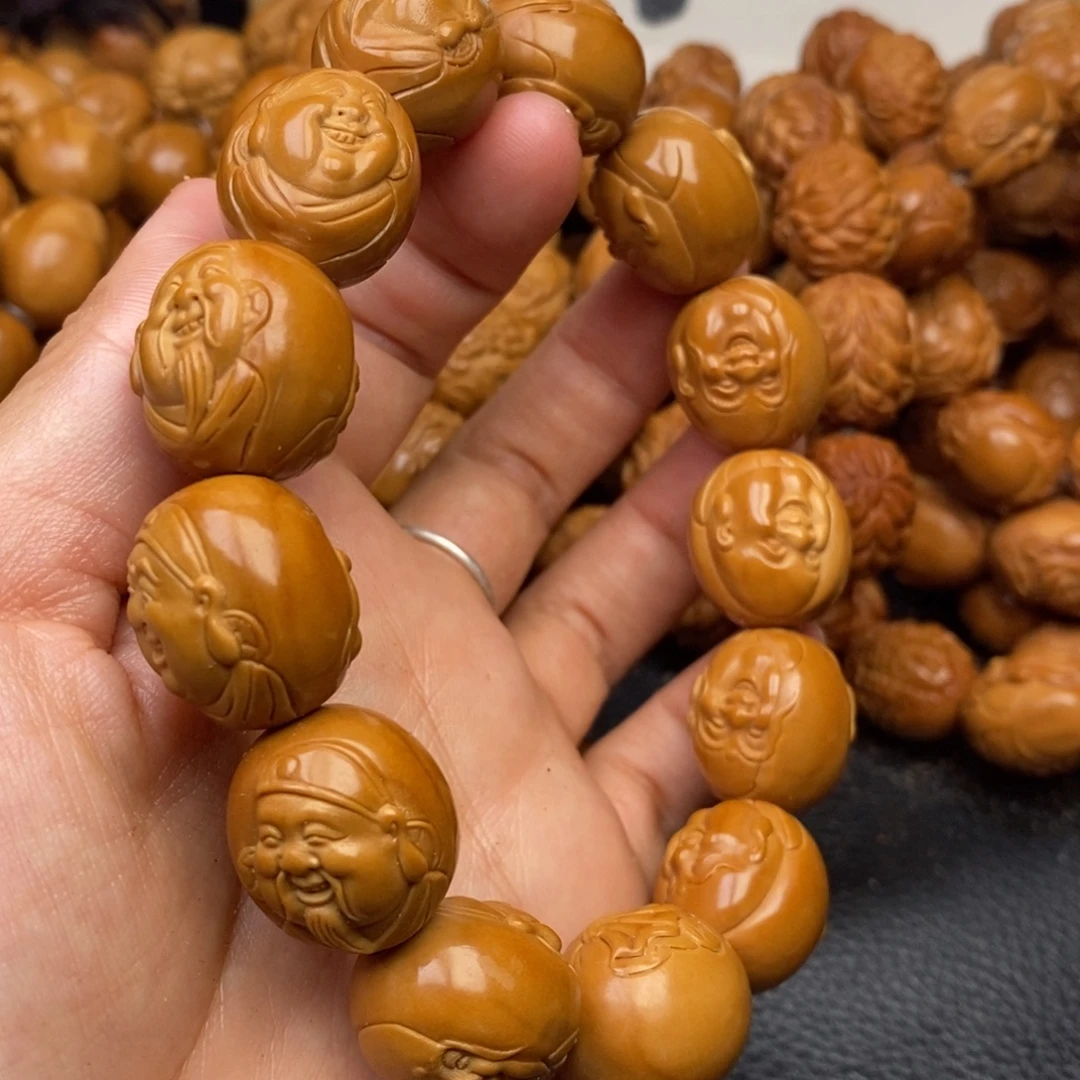 吊坠橄榄核双面财迷