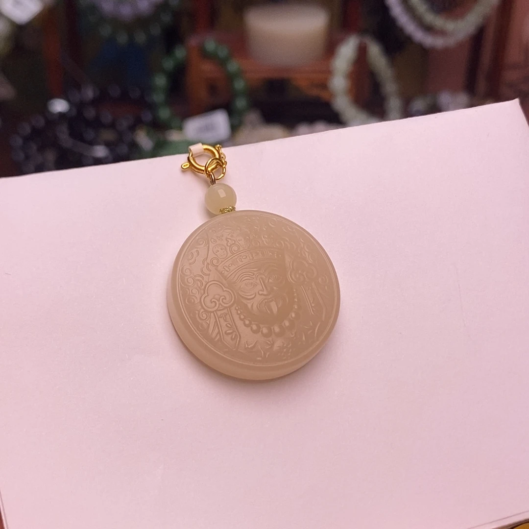 和田玉未镶嵌颈饰藕粉老矿料银镶扎基拉姆