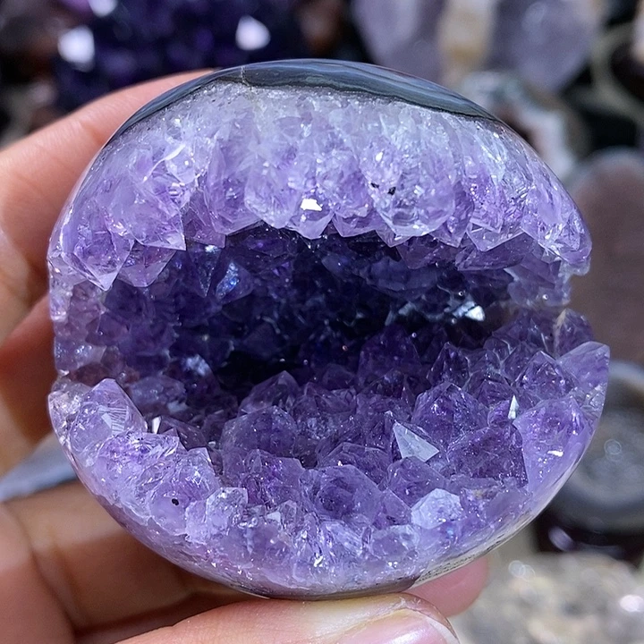 紫晶大型摆件（非配饰）未镶嵌