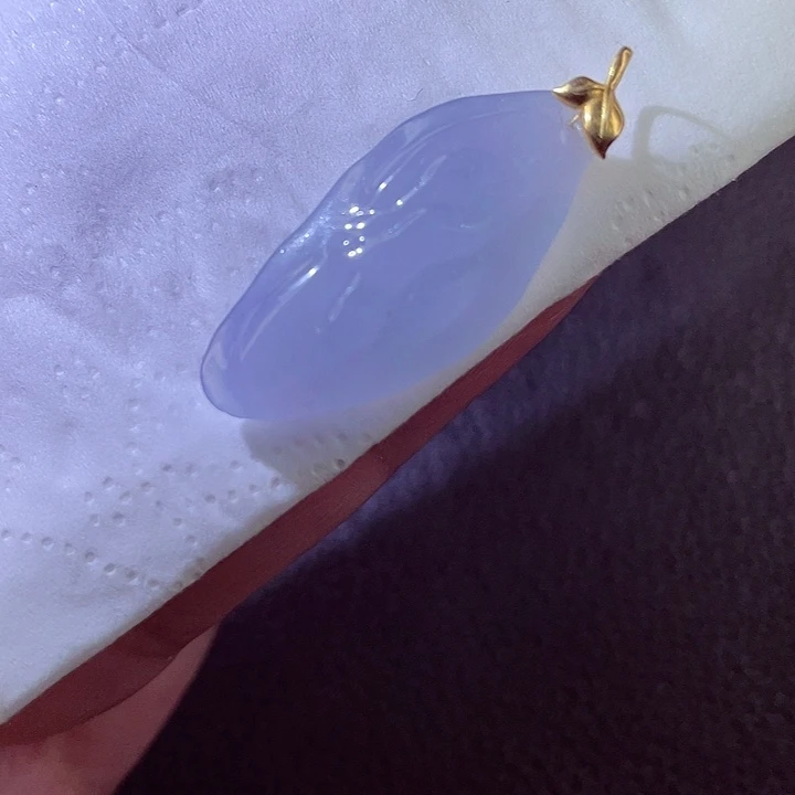 翡翠18K金镶嵌颈饰翡翠