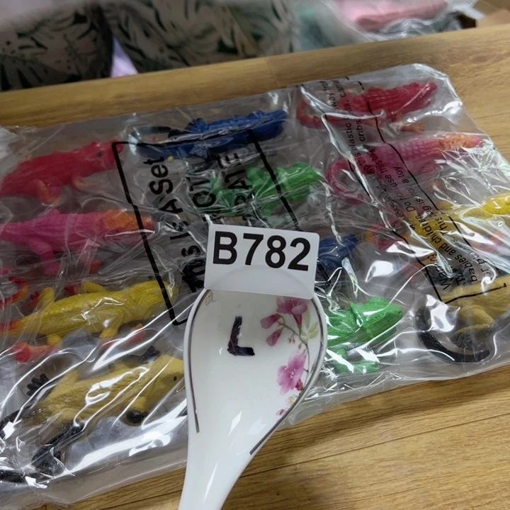 紫砂清库存，不退不换，不卡单发两包