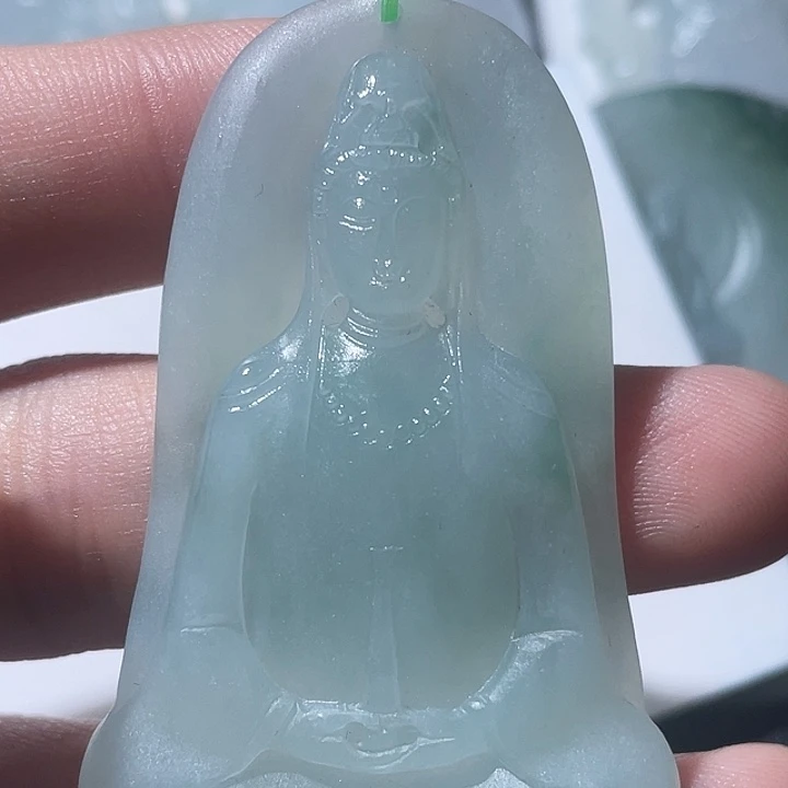 未镶嵌定制翡翠观音