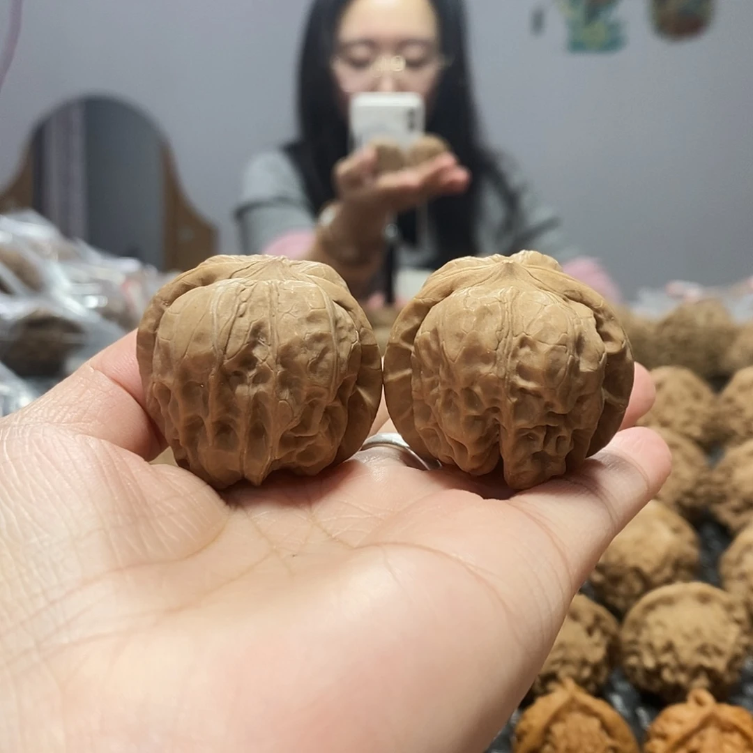 吊坠桃核达摩38白尖