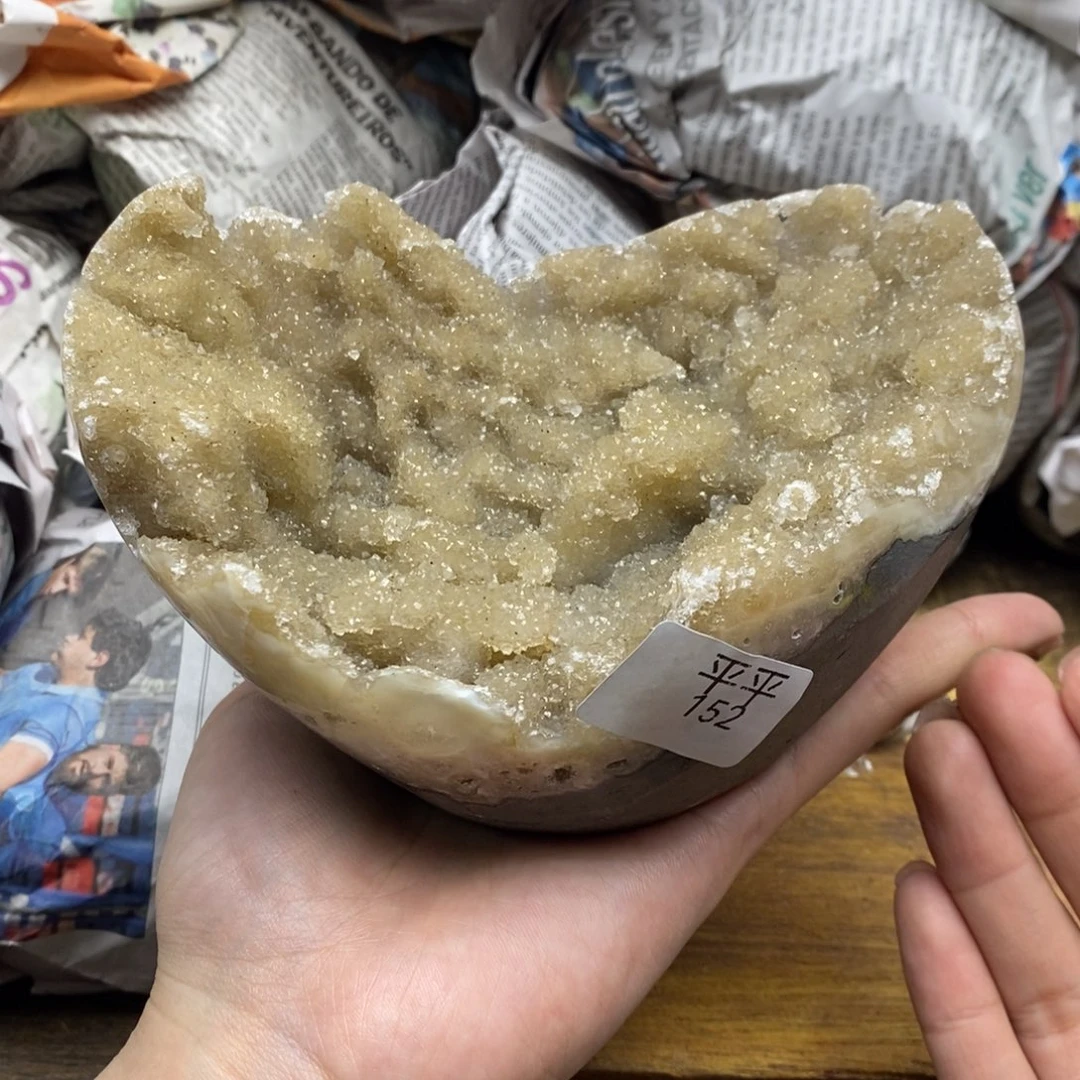 乌拉圭未镶嵌紫晶?****