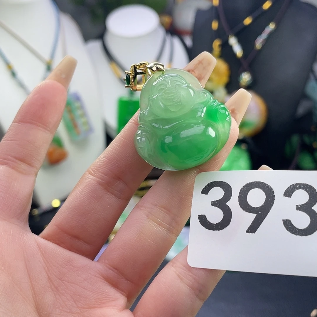 翡翠未镶嵌吊坠(赠链)