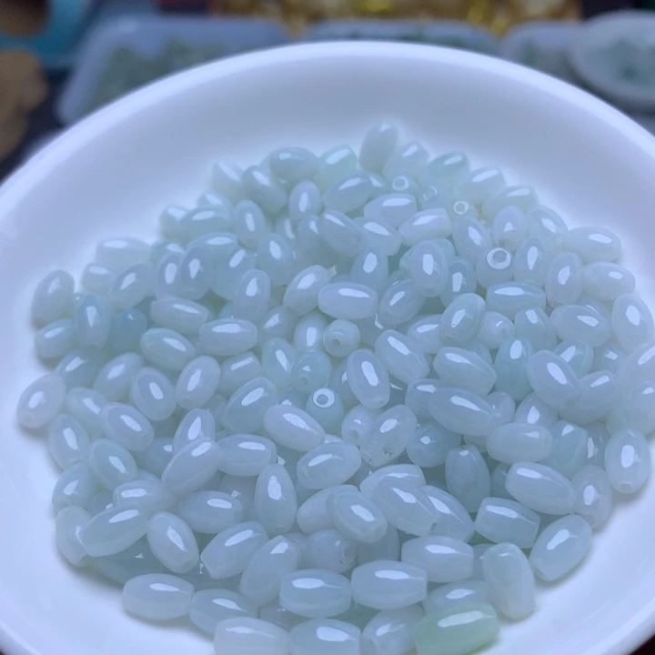 散珠翡翠卡476乘7.5米珠100个