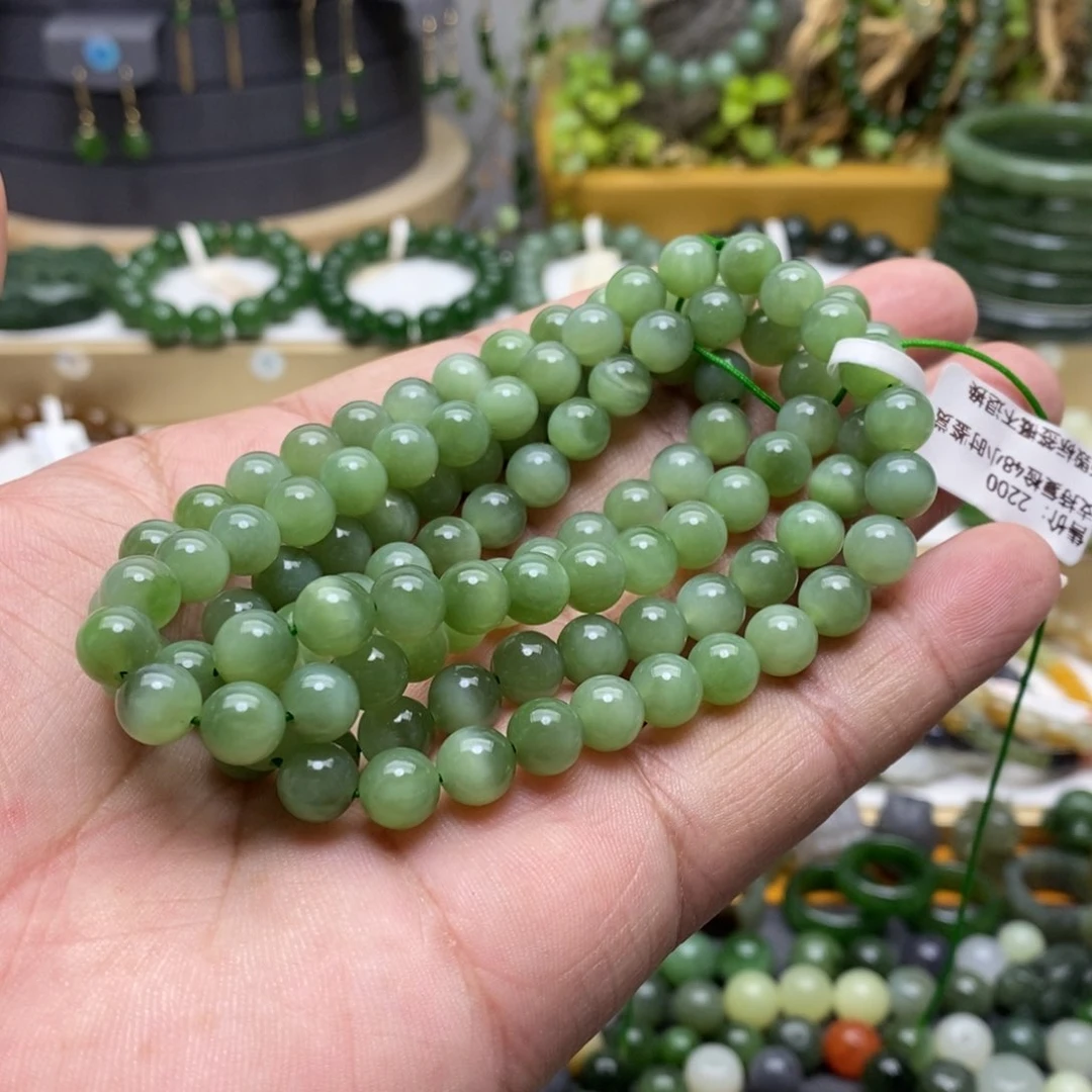 和田玉（碧玉）颈饰未镶嵌竿****）