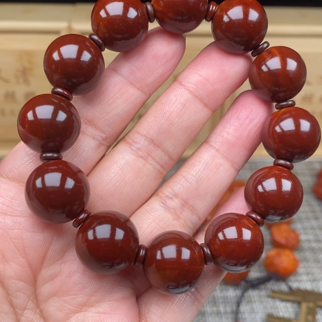 橄榄核吊坠光柱18