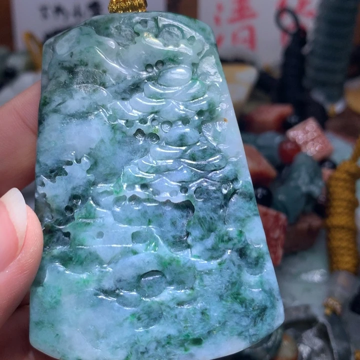 翡翠未镶嵌颈饰保真天然A货翡翠