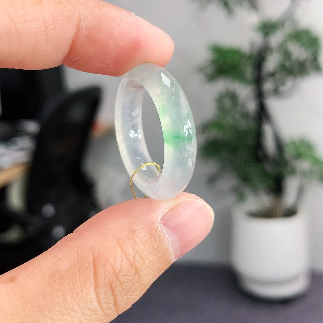 翡翠未镶嵌戒指19号