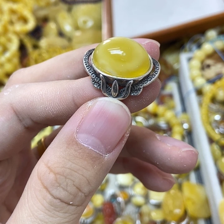 蜜蜡银S925镶嵌裸石戒指