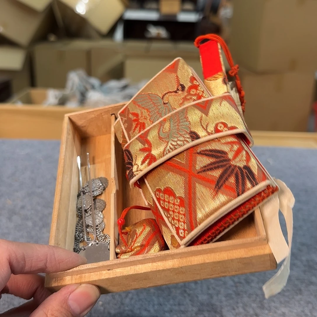 布中古艺术工艺美术品
