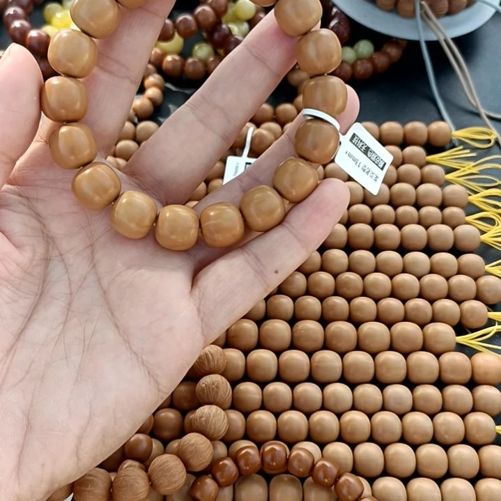 L***L手串猴头核桃原皮原色