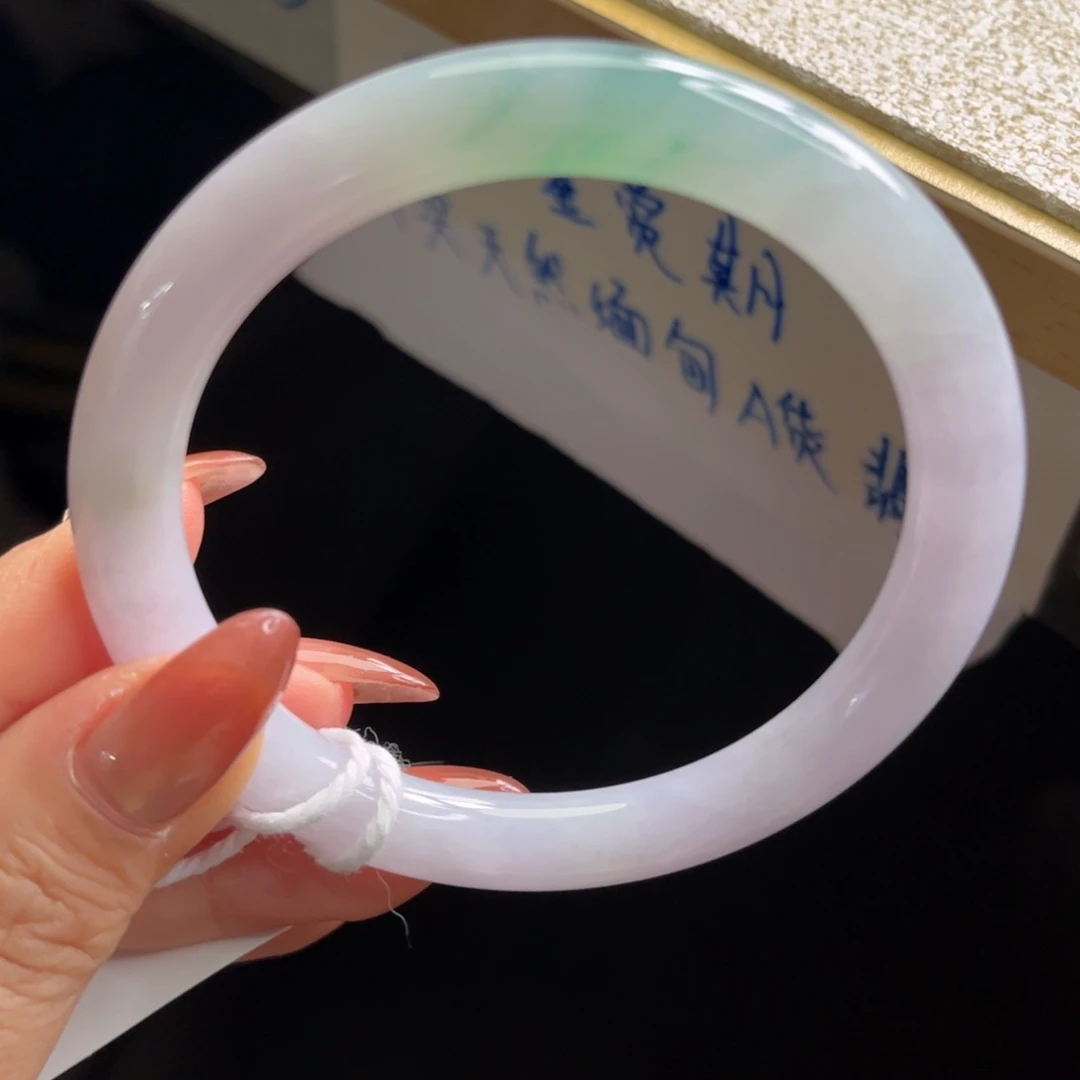 翡翠未镶嵌手镯手镯
