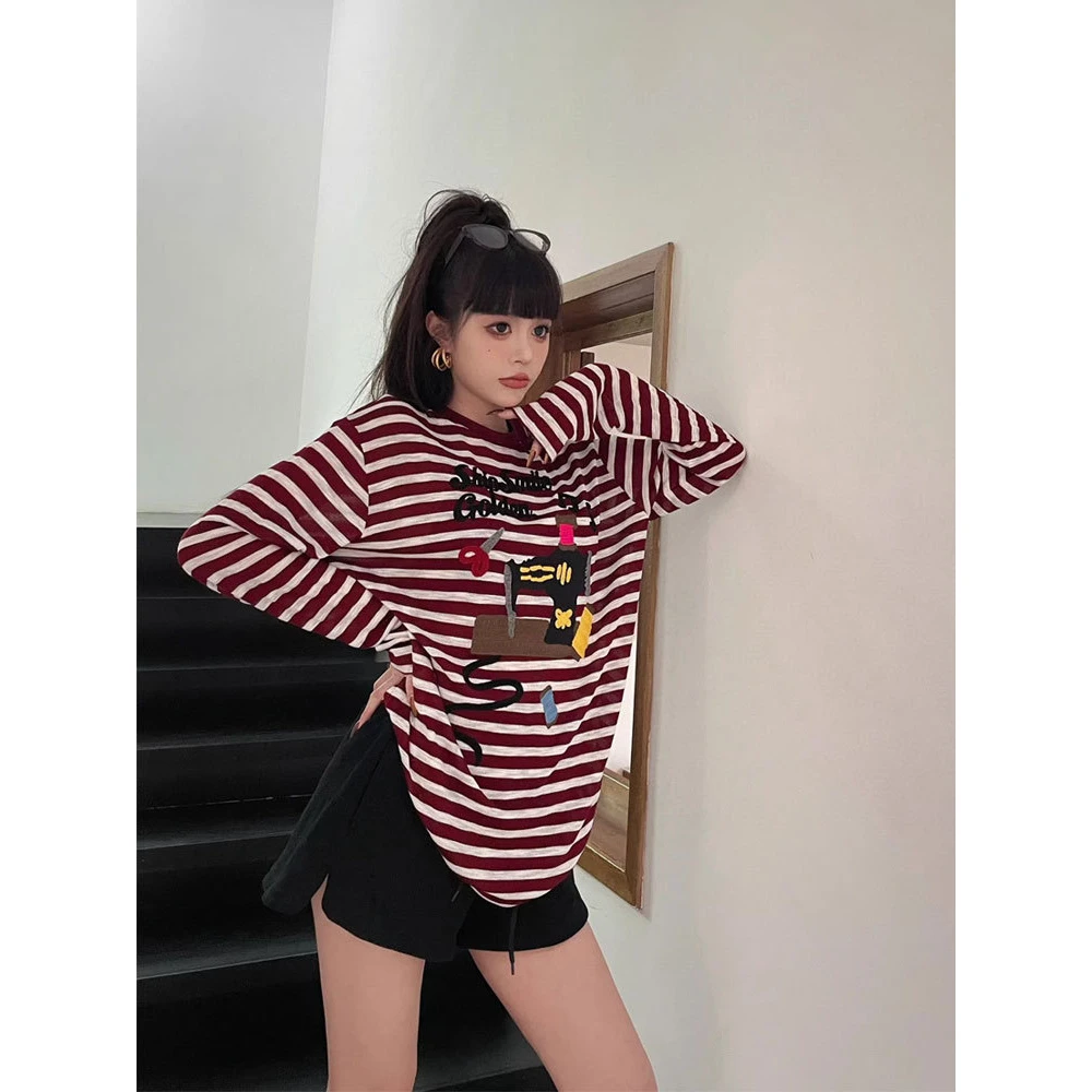 韩版条纹长袖T恤女早秋宽松新款高级感超好看上衣配鲨鱼裤的上衣