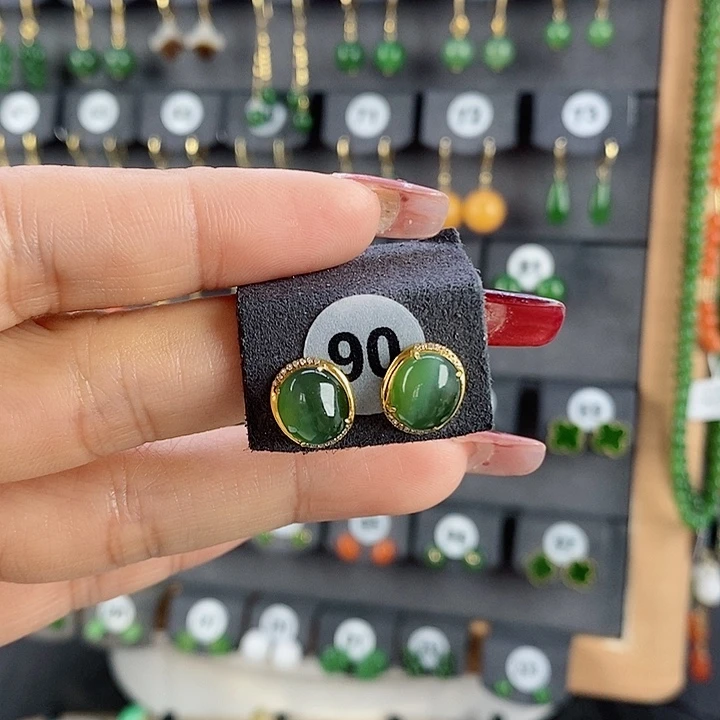 和田玉耳饰18K金镶嵌