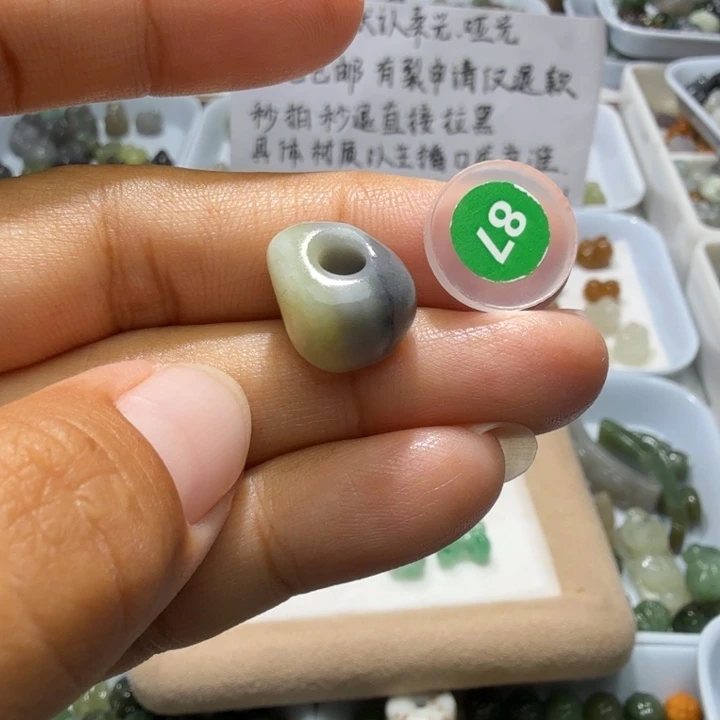 未镶嵌和田玉珠宝半成品