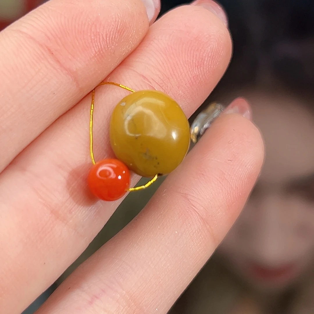 南红玛瑙未镶嵌珠宝奇石