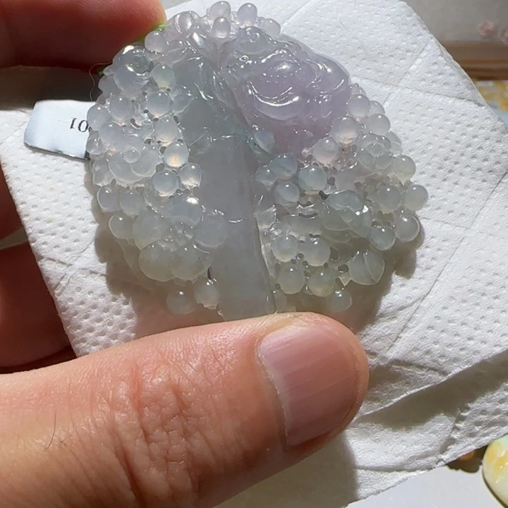 翡翠颈饰未镶嵌逍遥佛