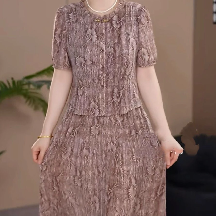 时尚高档假两件连衣裙设计感上档次拼接连衣裙子2025夏季新款显瘦