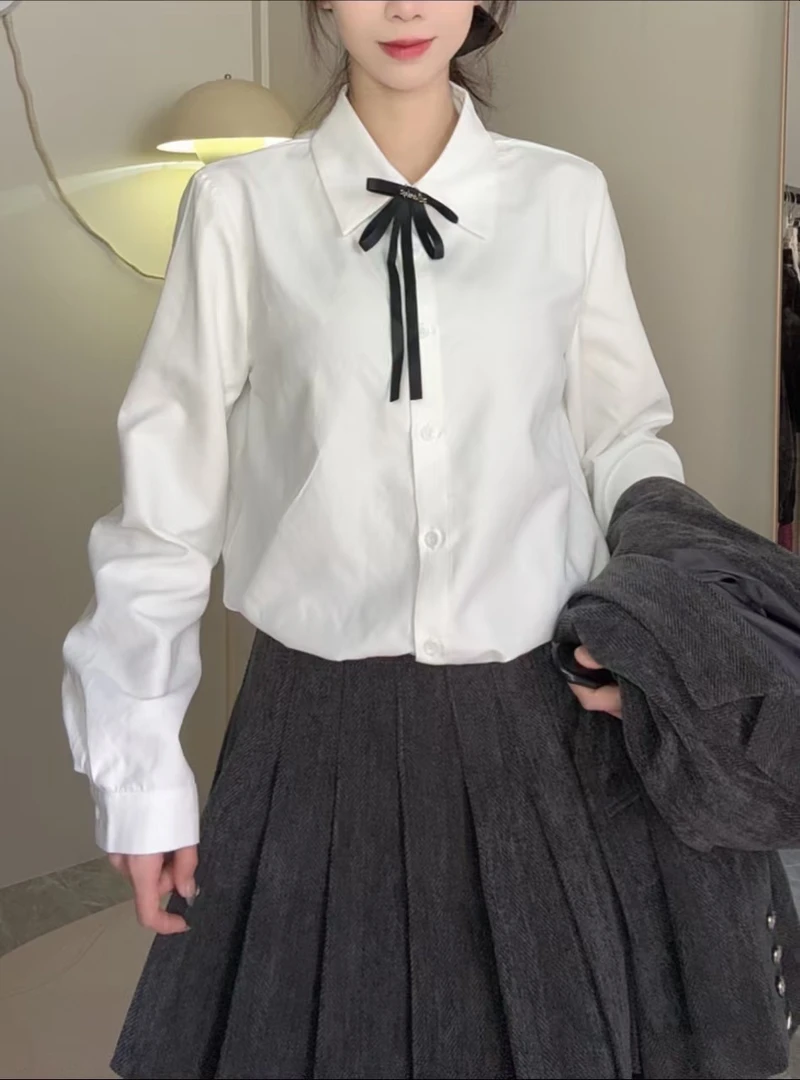 时尚少女百搭休闲职业气质领结小众白色长袖衬衣
