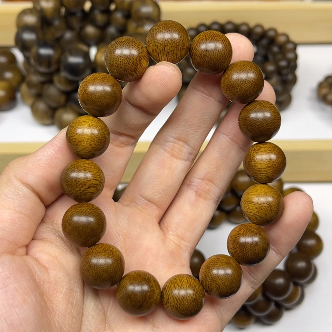 看***尘沉香手串越南芽庄黄棋楠1.4