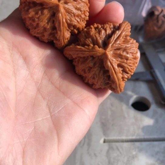 纽***k文玩核桃吊坠核桃