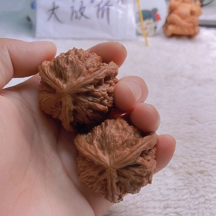 吊坠文玩核桃小*伟三棱